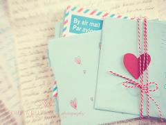 届かない想いも紙に書いて。思い出を風に漂わせて掴みに行く。