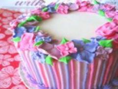 紅茶にレースが浮いている？！シュガーレースで華やかおもてなし♡