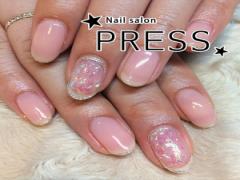 万能ホログラムでモテネイルにチェンジ♪