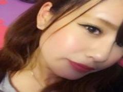 ワンパターン回避！万能バナナクリップでつくる、こなれヘアアレンジ