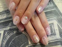 とろ〜りトレンド色！乳白色をつかった夏ネイルデザインカタログ