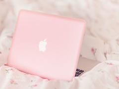 可愛く持ち歩いてこそお洒落女子♡人気ブランドのパソコンケース