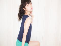 オトナの魅力を漂わせる。黒髪に合わせたい夏の垢抜けコーディネート