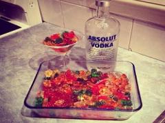 ハリボーを〇〇に漬けておくと、ぷるっぷるな大人味のハリボーに大変身するって噂！