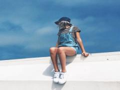 ボーダーをNot カジュアルに！とびきり女らしく着るのが気分なんです♡