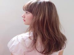 ネイビーを取り入れて疲れを吹き飛ばす！就活メイクにもおすすめ