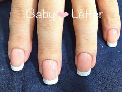 指先から上品に♡シンプルなデザインのフレンチネイルカタログ 　