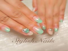 夏ネイルを先取りしちゃお♪爽やかさUPのフレンチデザインカタログ♡