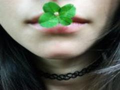 ガーリーコーデにも使える！バケットハットはこんなに万能だった◎