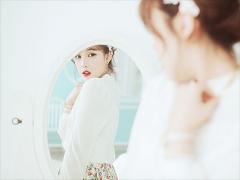 天下無敵のモテメイク！チークだけで作るあざとさ120％愛され顔の仕込み方