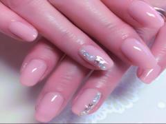 あえてのシンプルがキレイを作る♪シンプルなネイルデザイン