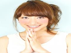 いつものヘアに変化を！サイド寄せヘアで広がるヘアアレンジのバリエーション