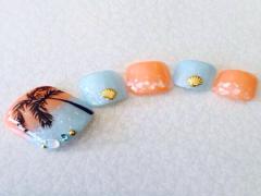 ハンドがダメなら、フットで楽しもう♪シェルをつかったフットネイル