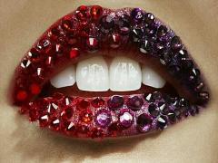 「趣味はLip集め」のわたしが実際に使ってみてオススメするリップ12選