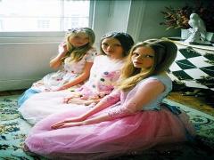 "友達"の不幸は蜜の味。恋路を邪魔するフレネミーに注意せよ！