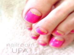 おしゃれは足元から♡フレンチネイルも夏はカラフルにチェンジしよう【フットネイル編】