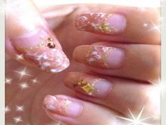 ジェルを楽しもう♪セルフネイルでもOKなデザイン集