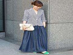 便利アイテム！季節を問わないロングスカートを可愛く着こなそう♪