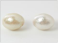 ヴィンテージ感が◎！コットンパール×大人可愛ヘアアレンジで雰囲気たっぷりおしゃれ女子