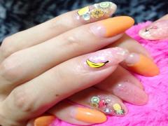 子供っぽいのは嫌なの。大人フルーツネイルは”クリアベース”がカギだったのです！