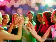 男性が飲み会で惚れてしまう女性の行動6つ