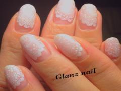 レースを使うのは定番！とびきり可愛いウエディングネイル集♡