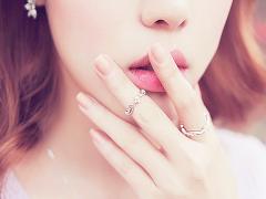 思わず、ちゅっとしたくなる。「ちゅるん唇」の作り方♩