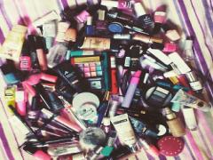 使わなくなったアイシャドウたちが〇〇〇に大変身？！