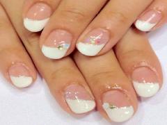 シンプルなデザインで暑い夏を涼しげに♡厳選おすすめネイル