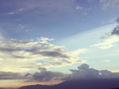 短い爪でも大丈夫。ワンカラーネイルでコンプレックスを自信に変える♡