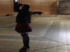 夏はポニーテールですっきり！ミディアムヘアでもできるヘアアレンジ！