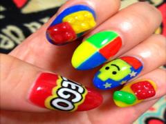 子ども心を忘れない！本物そっくり〈レゴネイル〉で指先カラフルおもちゃ箱☆