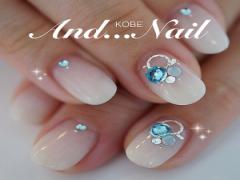 ラメグラデーションのネイルで大人可愛い指先を目指そう♡