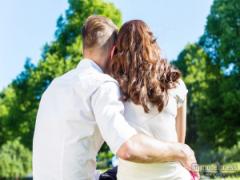 出会いの夏に気を付けたい“彼の浮気サイン”5つ