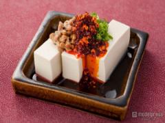 常識を覆す“臭わない”食べるラー油に女子が夢中