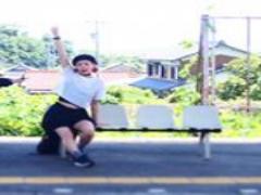 艶を求めてひた走れ。2015秋のヘアカラーは“紫”で決まり！