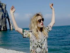 夏休みが明けるまでに痛んだ髪を復活させる！ヘアケアの基本の6ステップをおさらい♡