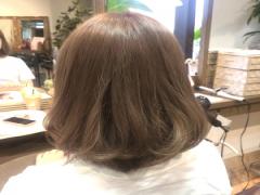 美人の髪色♡♥グレージュカラーでトレンドを抑えながらツヤ感重視の美髪に♡