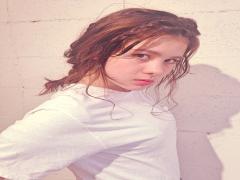 アンニュイな魅力にドキドキする。roma鈴木茜さんがつくるヘアスタイル