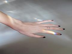 「うう～じっとり…＞＜」の嫌～な手汗。なんとかならないの？