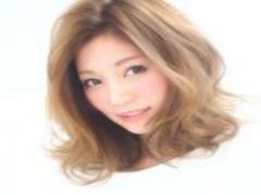 今日はキュート、明日はカジュアル。お団子ヘアは雰囲気操る”前髪”が決めテ♡