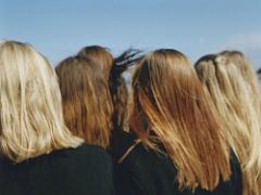 パツンッと切っちゃえ！【ぶつ切りボブ】でモードな私、出来上がり◎