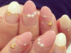 ツメに指輪を。リングネイルで指先におしゃれを誓います♡