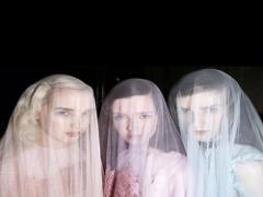 21時からが本番のトウキョウnight。夜遊びPARTYネイルで気分をアゲる！