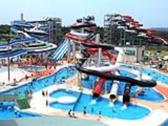 絶叫好きさん必読！この夏外せない日本の”最叫ウォータースライダー”10選