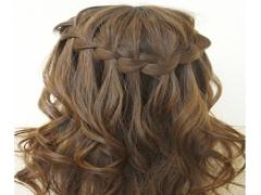 真似したくなる♡海外で人気の編み込みヘアアレンジ「ウォーターフォール」がかわいい！