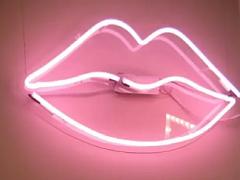 藤木くんみたいな「紫唇」さん集合！すっぴん赤リップを目指しましょう！