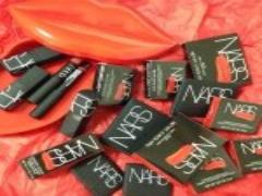 じゅわっと自然な血色感。クリームチーク▷"水チーク"がNEXTトレンドの予感