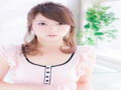 アレンジ自在のロングヘアでこの夏おすすめのまとめ髪アレンジをご紹介♪