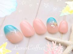 真夏にピッタリ♡カラーグラデーションネイル3選